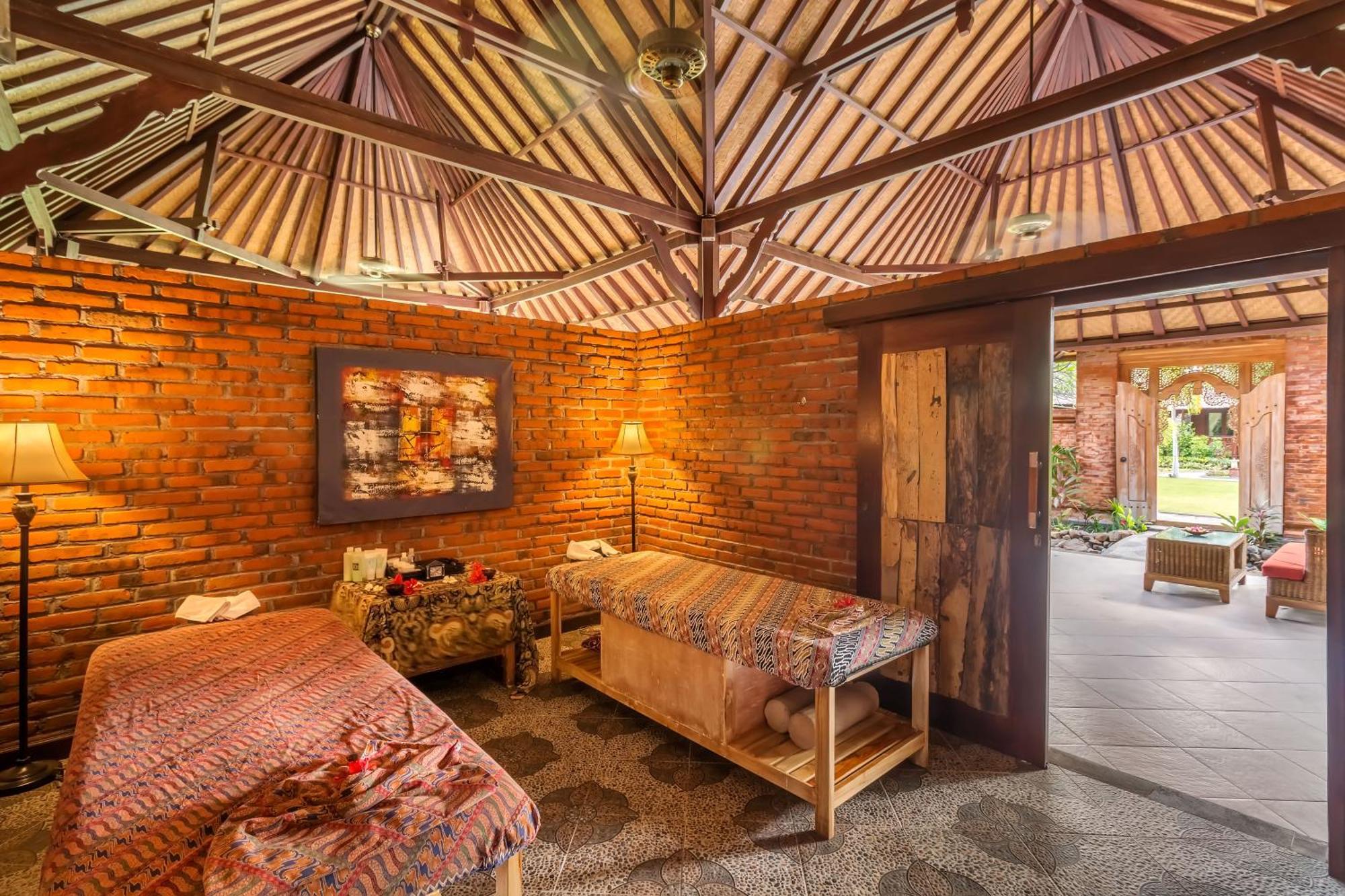Kinaara Resort & Spa Pemuteran Bali Exterior foto